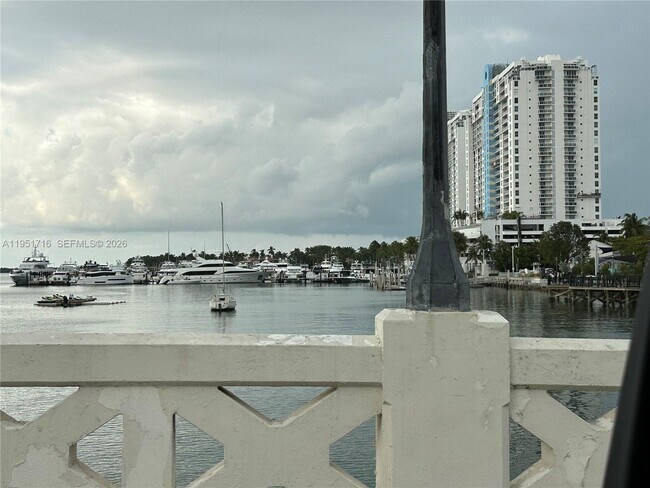 Building Photo - 1619 Jefferson Ave