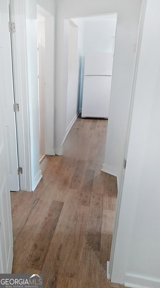 Building Photo - 5850 Old Bill Cook Rd