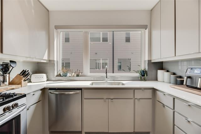 Building Photo - 4705 Bryan St