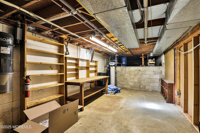 Building Photo - 1339 Chipmunk Ln