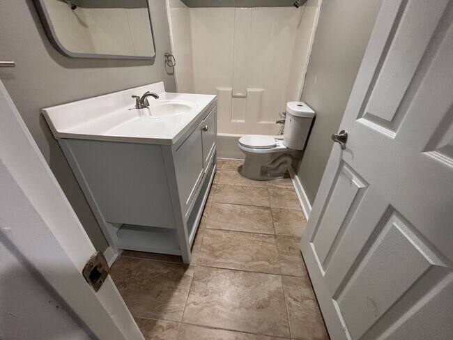 Building Photo - 3546 Debby Dr