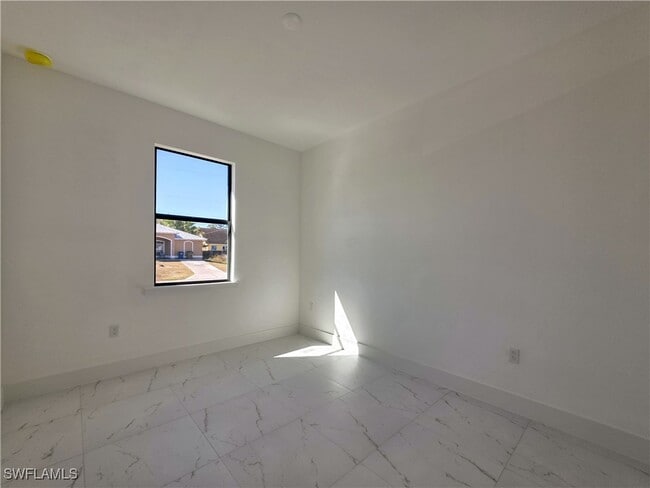 Building Photo - 4814 30th St SW