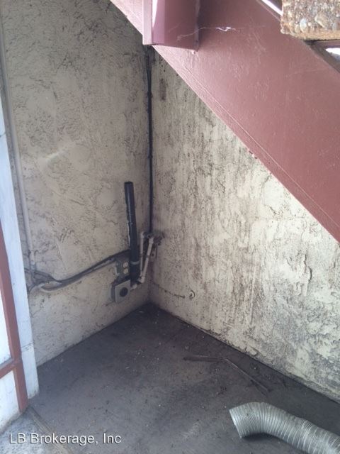 Building Photo - 268 1/2 Ximeno Ave