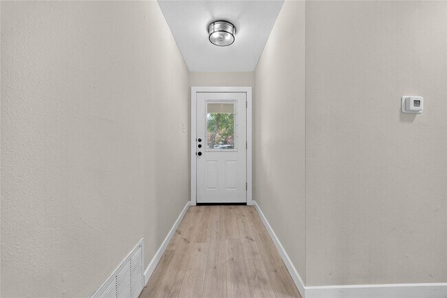 Building Photo - 6222 Wagon Bend
