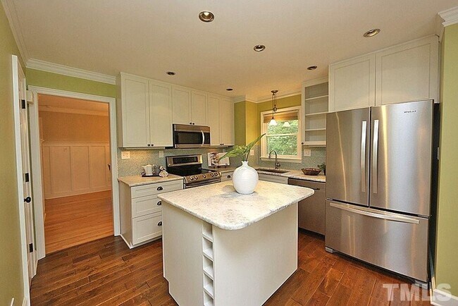 Building Photo - 227 Forbush Mountain Dr