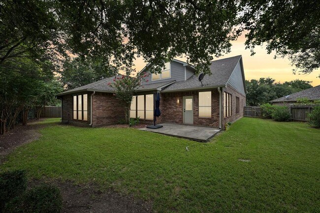 Building Photo - 1309 Bayport Ln