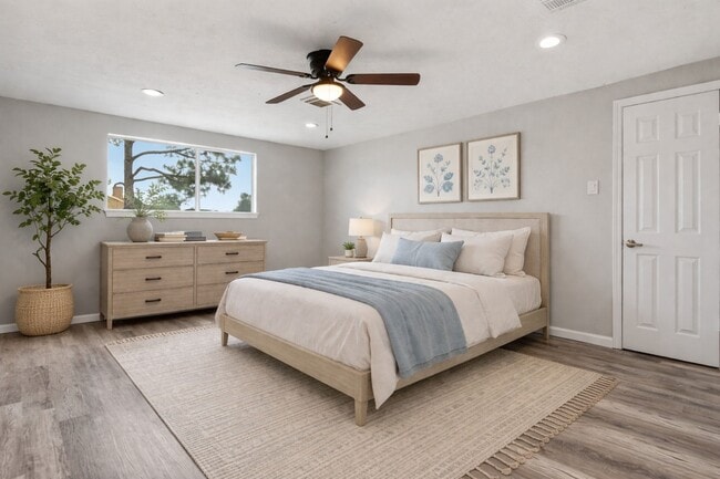 Building Photo - 6703 Krause Dr