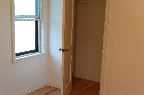 Bedroom Cross Ventilation - 6220 W 34th St