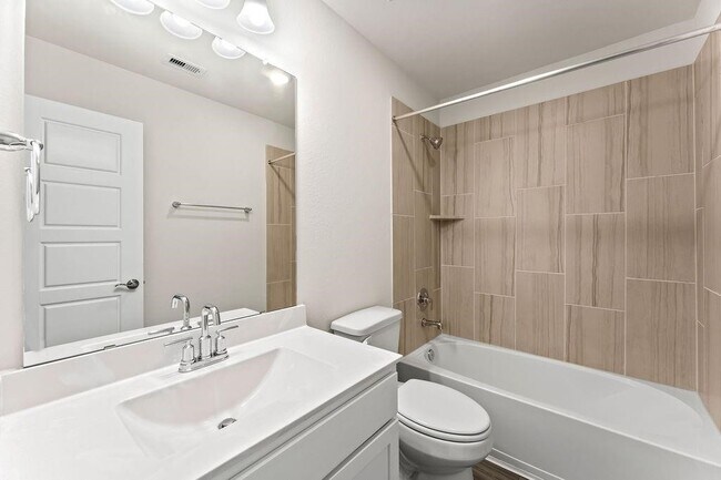Building Photo - 9903 Silverling Ct