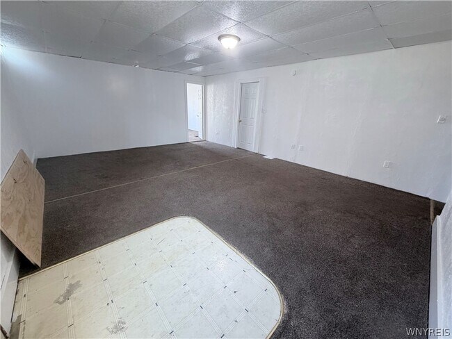 Building Photo - 901 South Park Ave