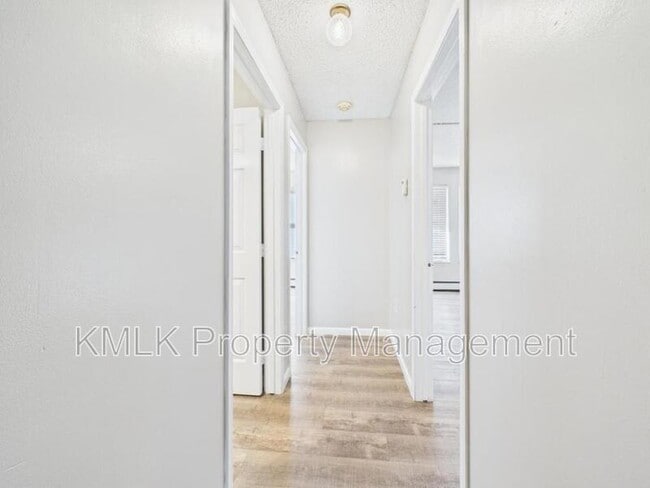 Building Photo - 5026 Winthrop Dr