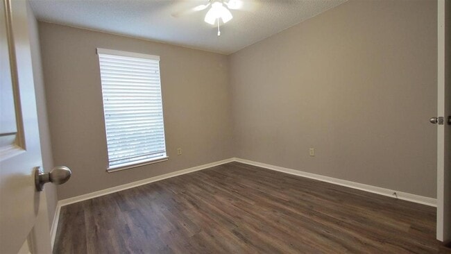 Building Photo - 21322 Cimarron Pkwy