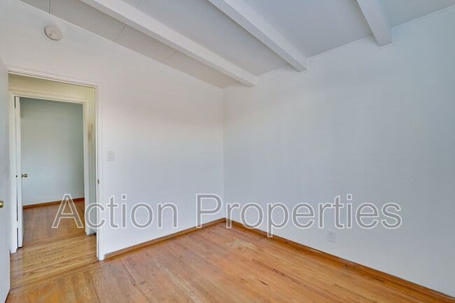 Building Photo - 2343 Jackson St