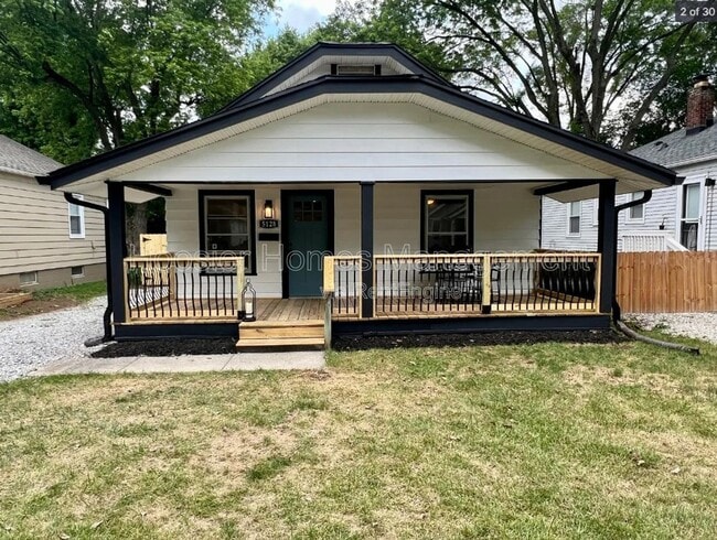 Building Photo - 5128 Primrose Ave