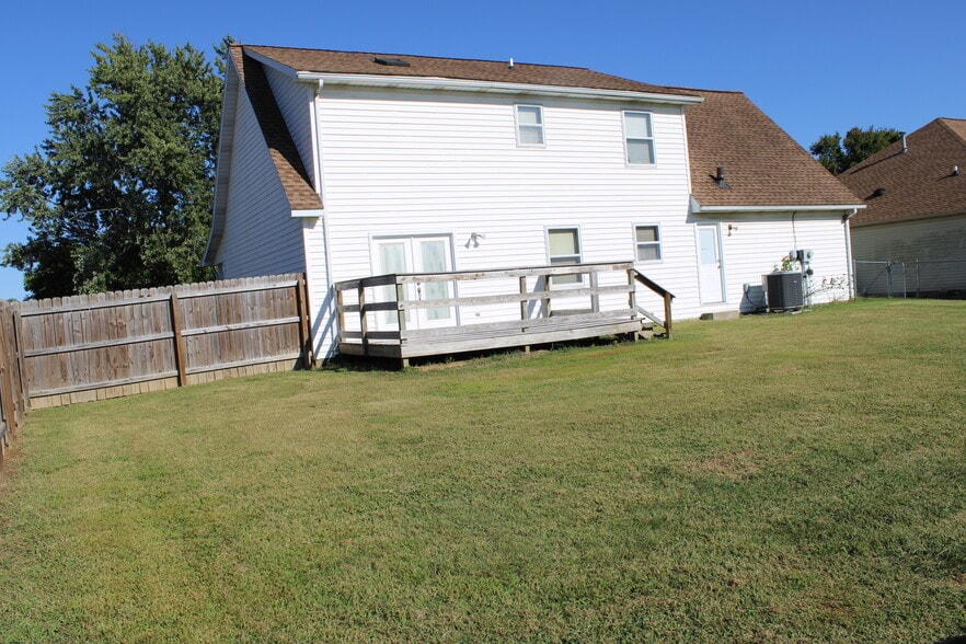 Building Photo - 1701 Southfield Rd
