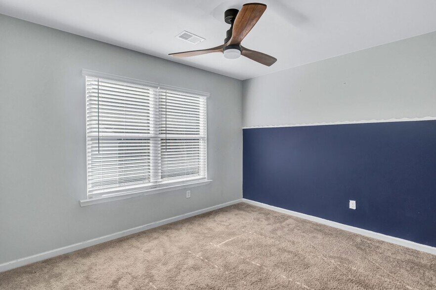 Building Photo - 585 McWilliams Rd SE