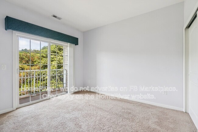 Building Photo - 504 Degas Ct