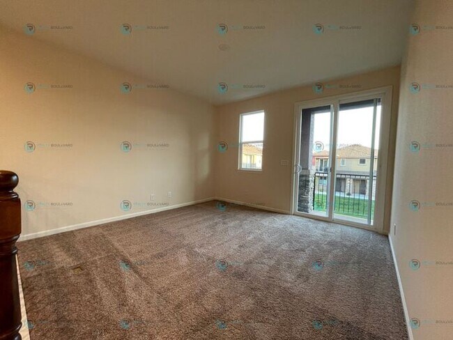 Building Photo - Half month FREE!!! Luxury and Convenience: Fully Equipped 3-Bedroom 2.5 Bathroom 2 car garage Con...