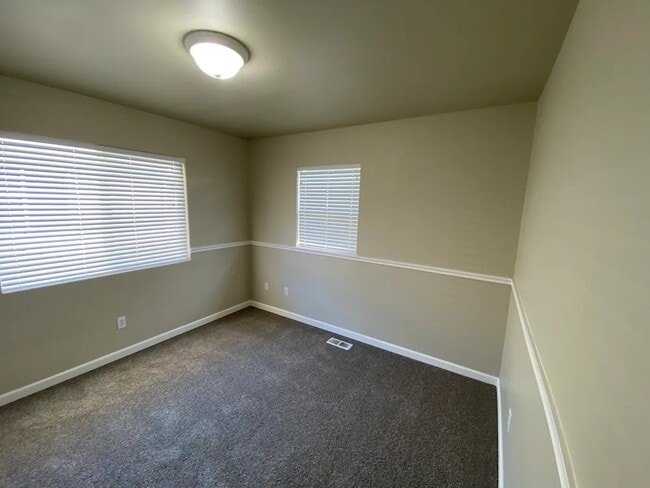Building Photo - 6450 62nd St Ct W