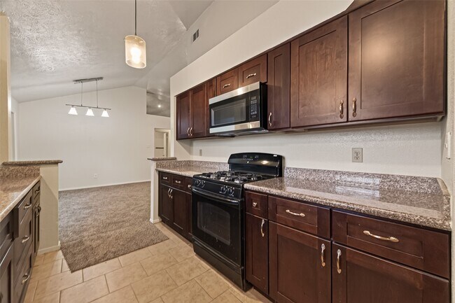 Building Photo - 2714 S Brompton Dr