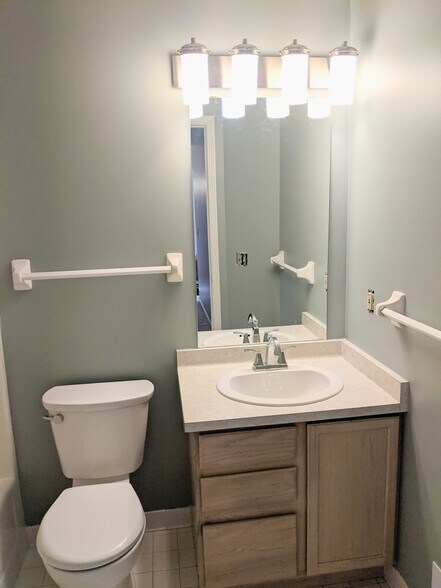 Bathroom - 625 Zachary Way
