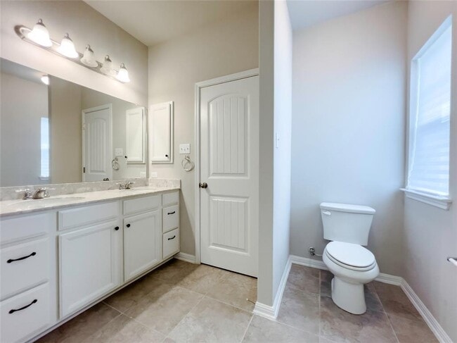 Building Photo - 7220 Wyoming Springs Dr