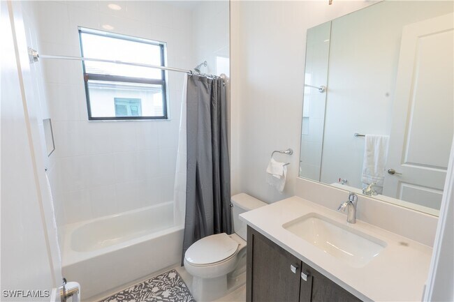 Building Photo - 12710 Caballo Ct