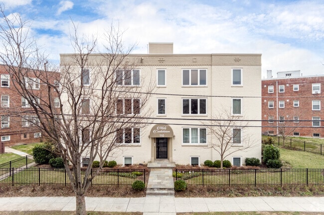 Building Photo - Milady Condominiums