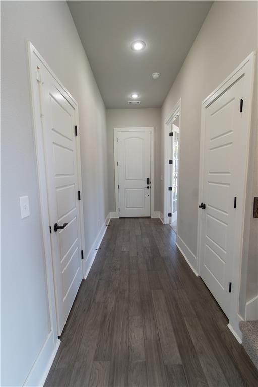 Building Photo - 1431 Cave Stream Dr