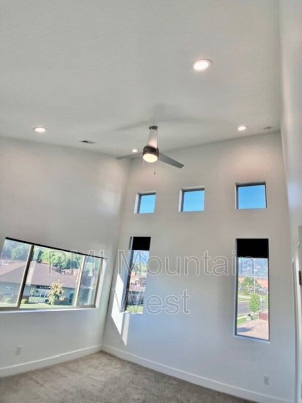 Building Photo - 503 W 2275 N