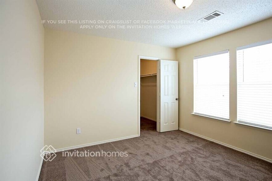 Building Photo - 7108 Indiana Ave