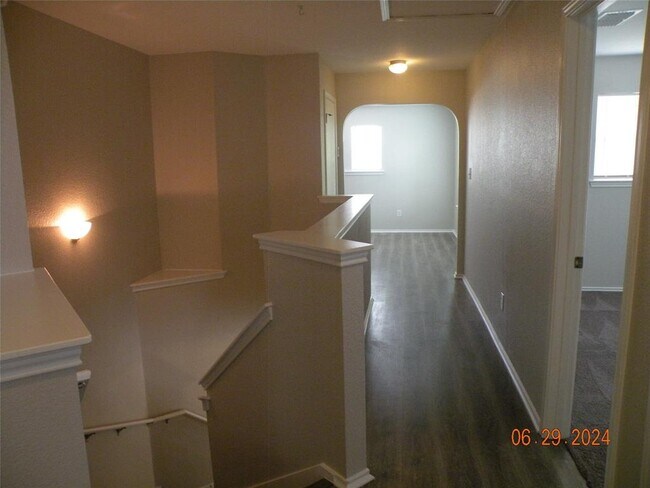 Building Photo - 3308 Etheredge Dr