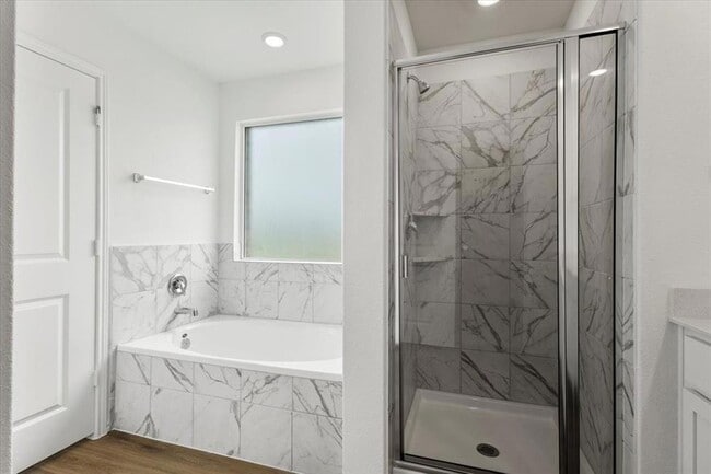 Building Photo - 487 Alamito Ave