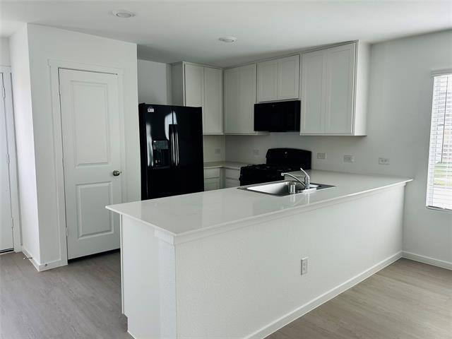 Building Photo - 2005 Derby Ln