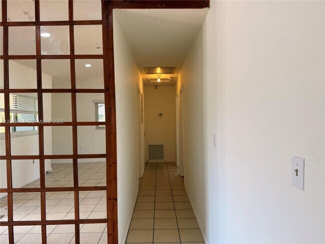 Building Photo - 35760 SW 186th Ave