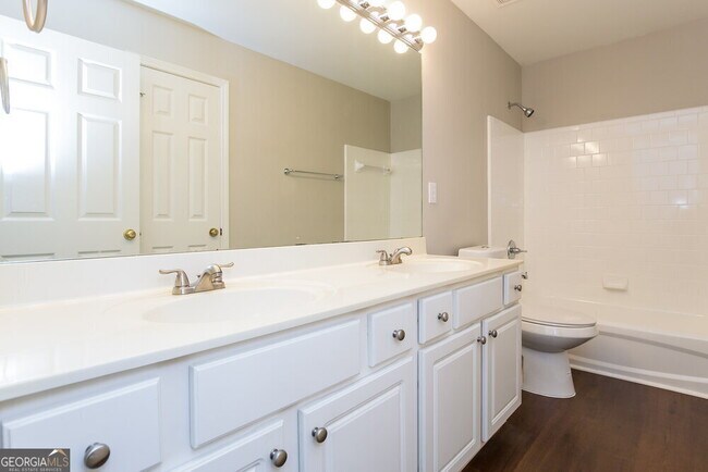 Building Photo - 3304 Spindletop Dr NW