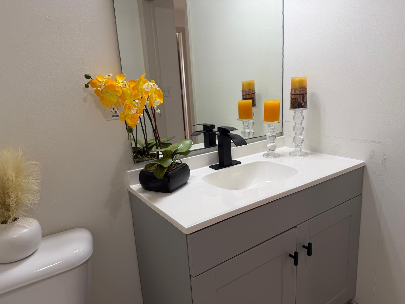 Building Photo - 8358 Bernwood Cove Loop