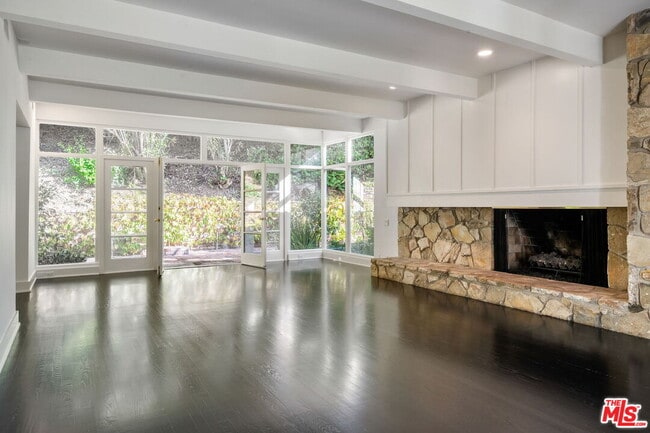 Building Photo - 10521 Rocca Pl