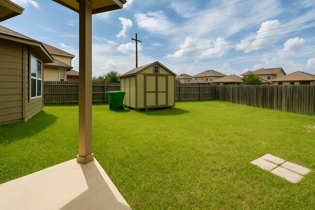 Building Photo - 8907 Palomino Pony