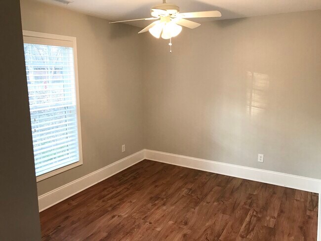 Bedroom 3 - 302 Meadowbrook Drive