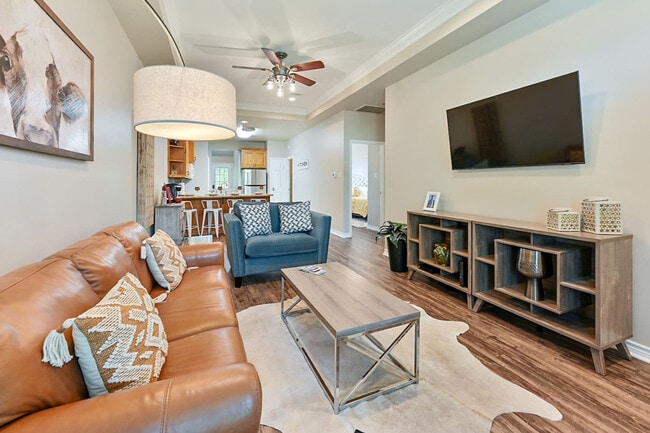 Building Photo - 103 Winter Park