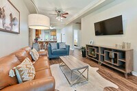 Building Photo - 103 Winter Park