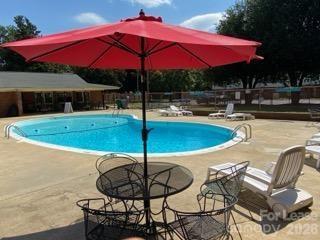 Building Photo - 4657 Old Lantern Way