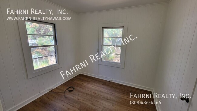 Building Photo - Fully Remodeled 2 bedroom 1 bath single fa...