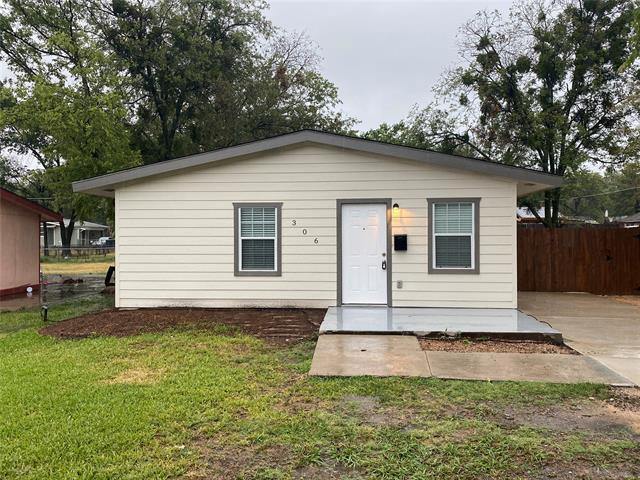 Primary Photo - 306 Alto Dr