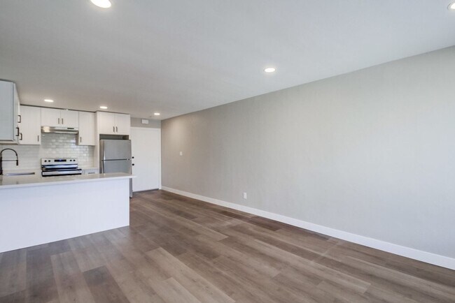 Interior Photo - Glo Apartments