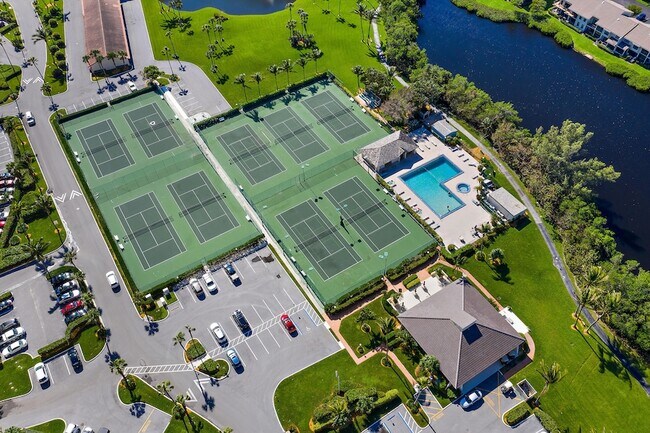 Building Photo - 300 Ocean Trail Way