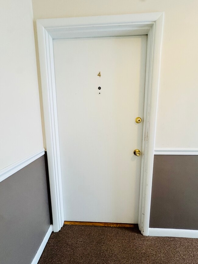 Unit #4 Door - 6101 Dryden Ave