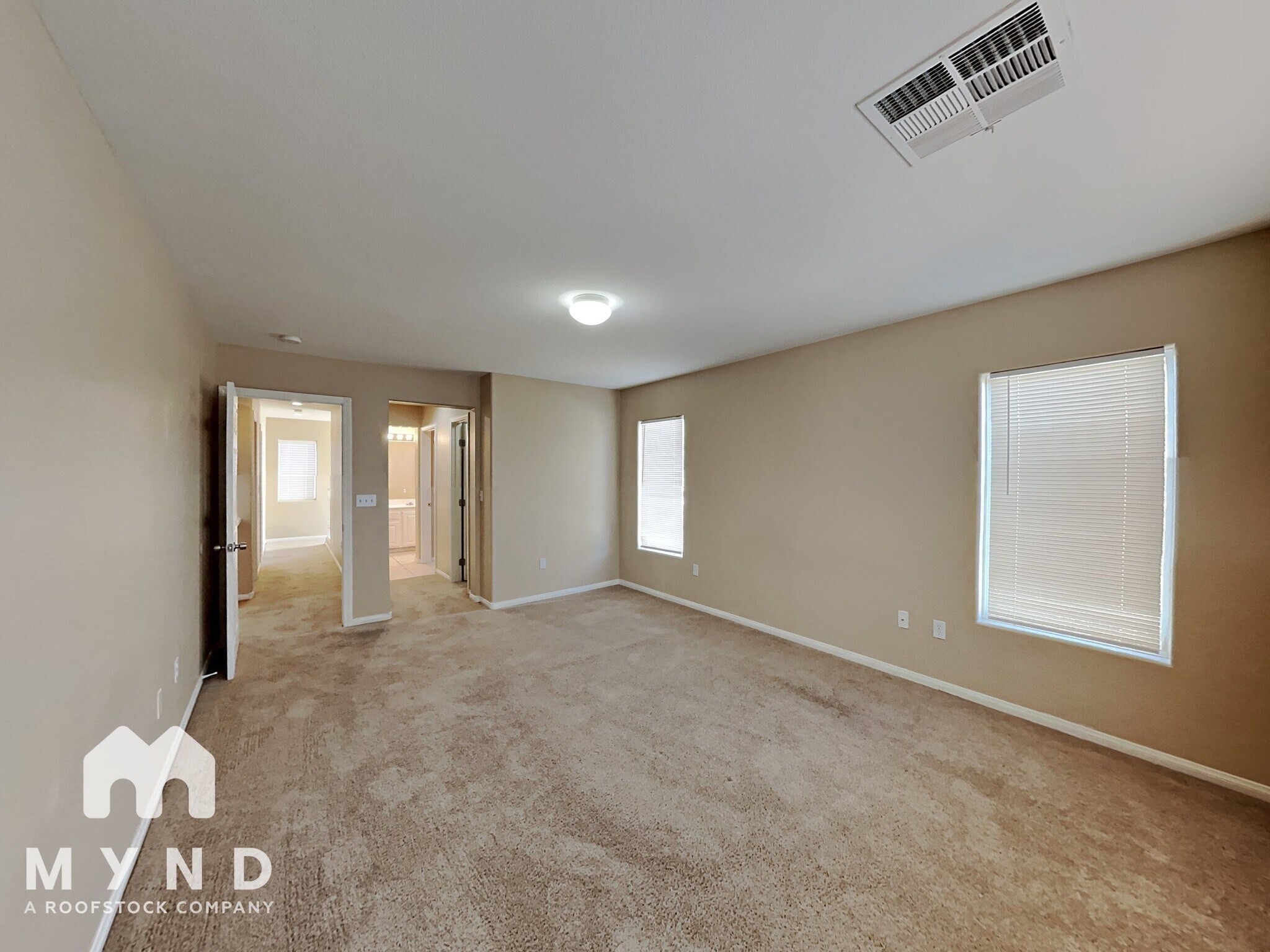 Building Photo - 10637 Chestnut Timber Ct