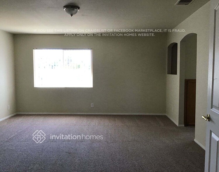 Building Photo - 42049 Crestland Dr